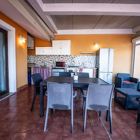 L'aurora Bed & Breakfast Piedimonte Etneo