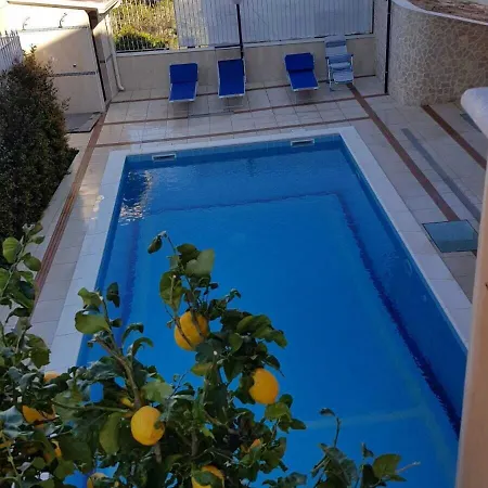 فندق مبيت وإفطار L'aurora