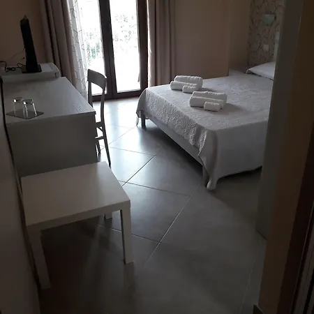 L'aurora فندق مبيت وإفطار بيديمونتي إتنيو